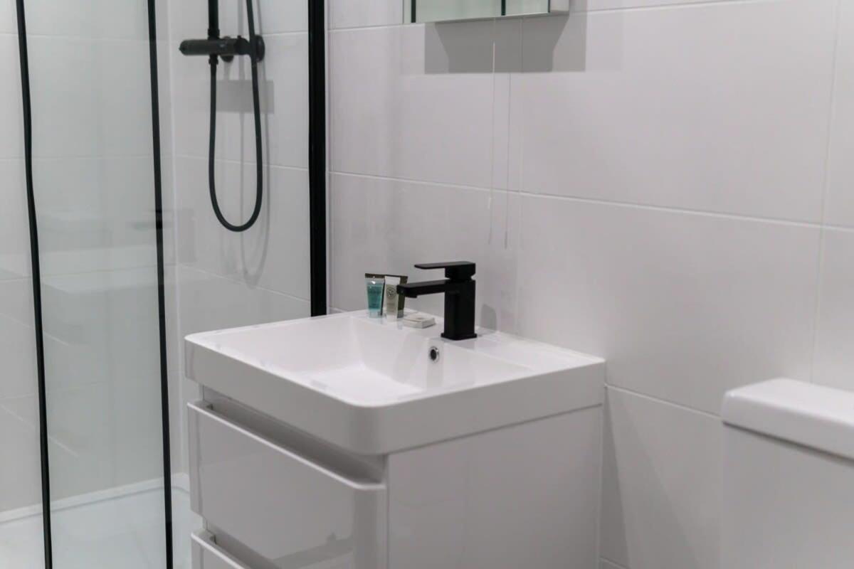 Contemporary 1 Bedroom Preston Apartment מראה חיצוני תמונה
